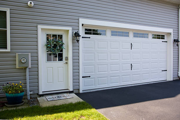 24/7 Emergency Garage Door Panel Replacement experts in Woods County County, OK